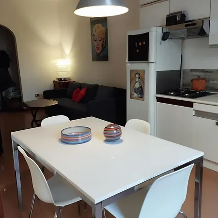 Cartola 30 Apartamento Bolonia